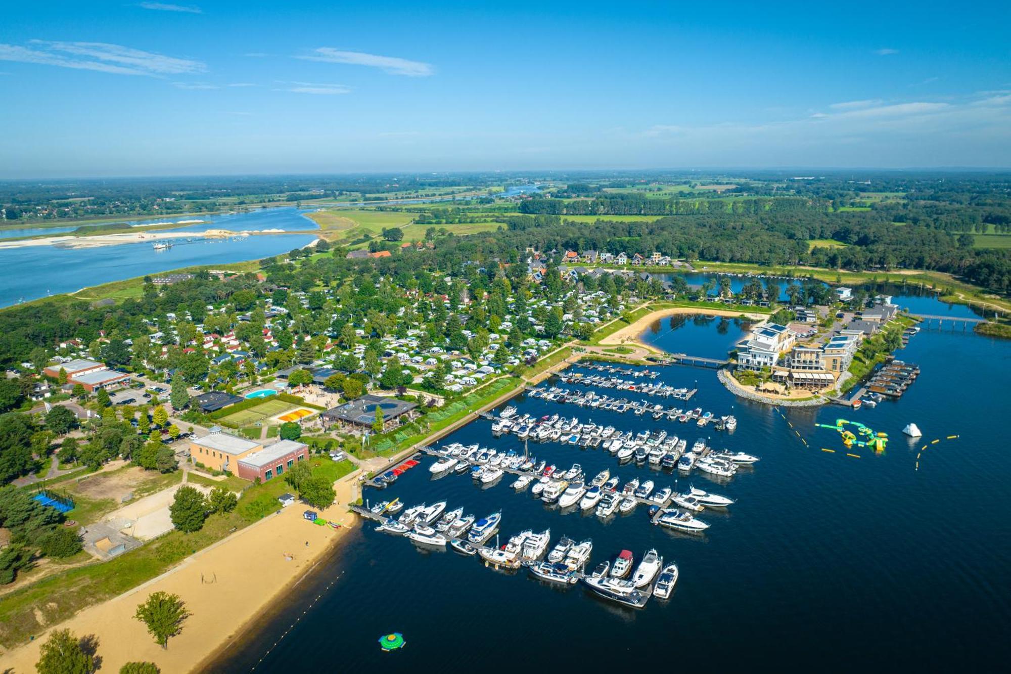 Vakantie & Resort Leukermeer Well  Eksteriør bilde