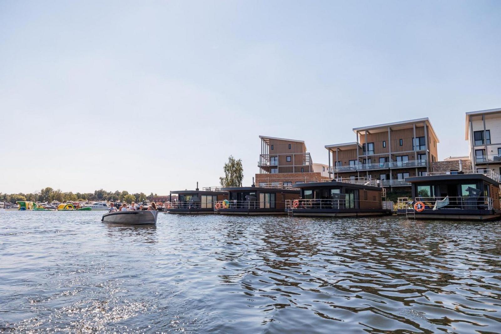Vakantie & Resort Leukermeer Well  Eksteriør bilde